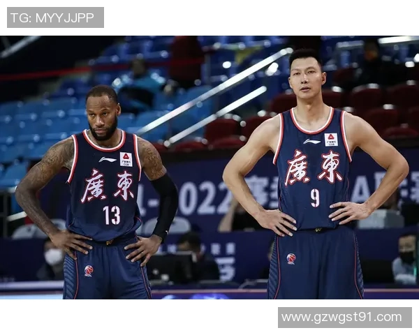 武汉篮球队在世锦赛中的默契配合与战术执行分析