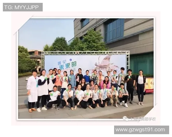 上海羽毛球队的阵地战解析与未来发展趋势探讨